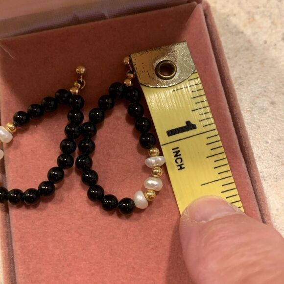 14 karat gold Natural Pearl & Black Onyx Vintage Dangle Earrings.  Rare find - Picture 11 of 12